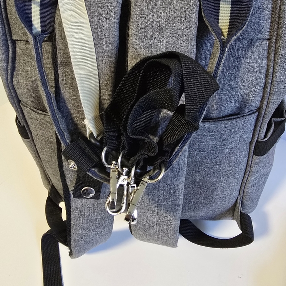 Diaper/Baby Breastfeeding Bag Backpack - Picture 12 of 16